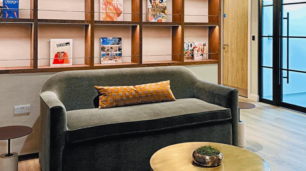 Breast augmentation surgery by Andrew Pieri